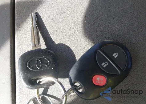 2013 Toyota Tundra Grade 4.6L V8 из США, поврежденный, VIN 5TFRM5F17DX065093